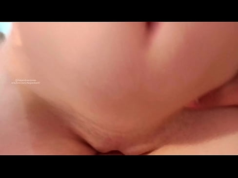 ❤️ අක්කගෙ කාමරේ නිදාගෙන එහෙමයි මට ඇහැරුනේ ❤ Porno si.taxiporec.top ❌️❤