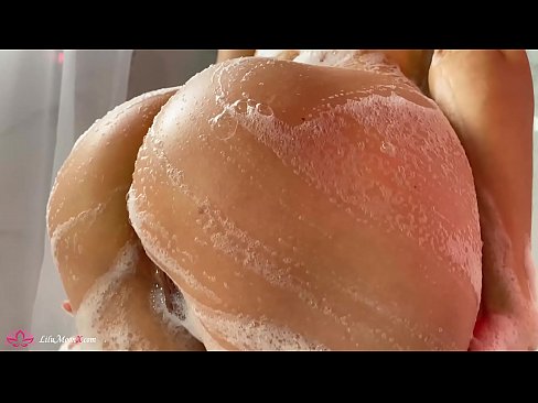 ❤️ Brunette වයිබ්‍රේටරය සමඟින් පුසි ස්වයං වින්දනයේ යෙදී ස්නානය කිරීමේදී දැඩි ලෙස සුරාන්තයට පත් කරයි ❤ Porno si.taxiporec.top ❌️❤